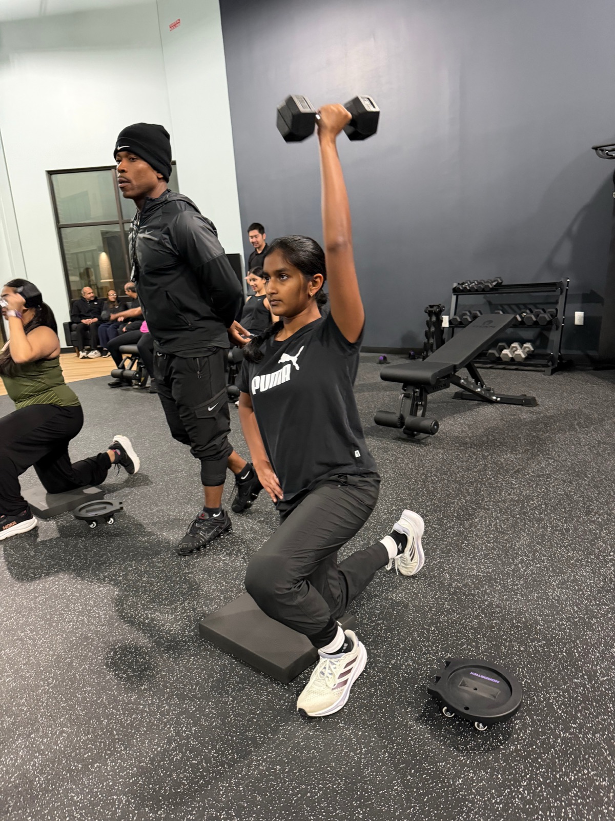 Lunge with dumbbell